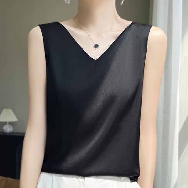 V-Neck Plain Tank Top