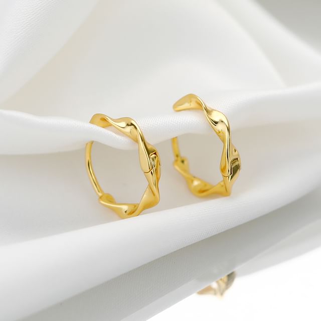 Sterling Earring Hoop Wavy Silver