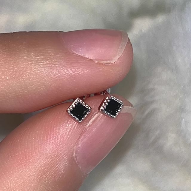 Rhinestone Stud Ear