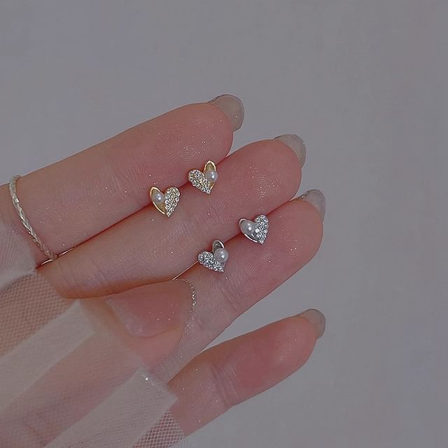 Ear Stud Heart Rhinestone