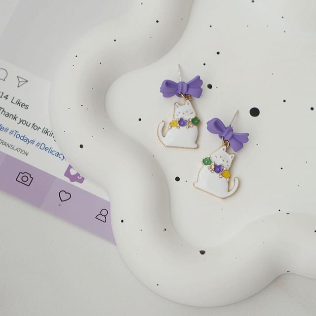 / Cat Drop Clip Earring Bow On