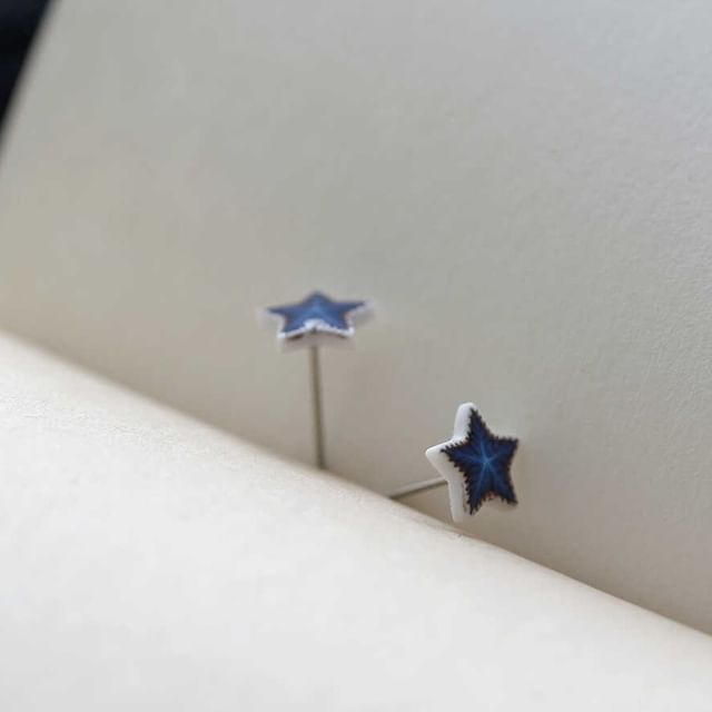 Stud Star Earring
