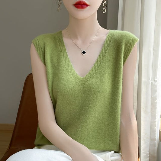 V-Neck Plain Sweater Vest