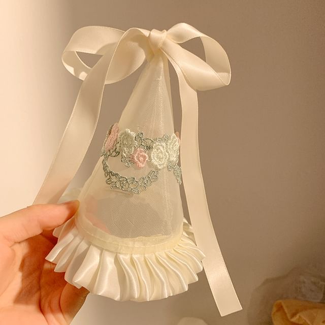 Ruffle Hat Embroidered Party