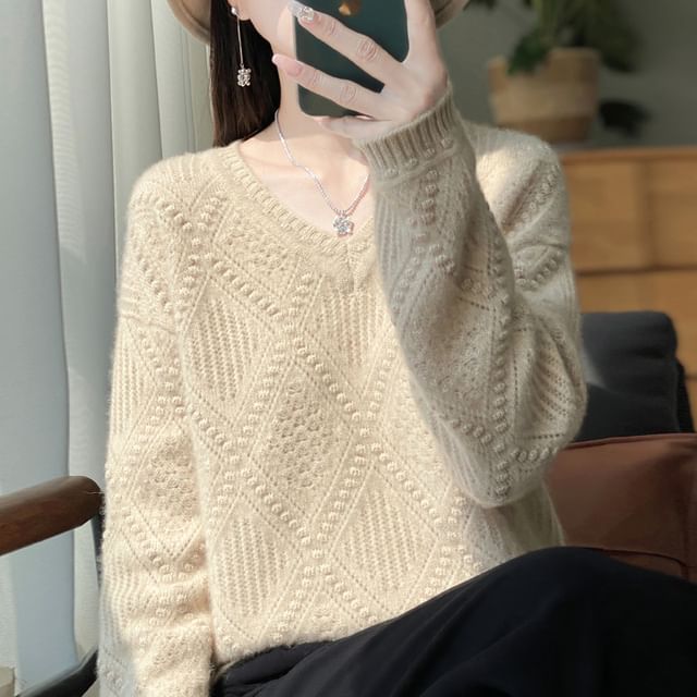 V-Neck Plain Diamond Patterned Sweater