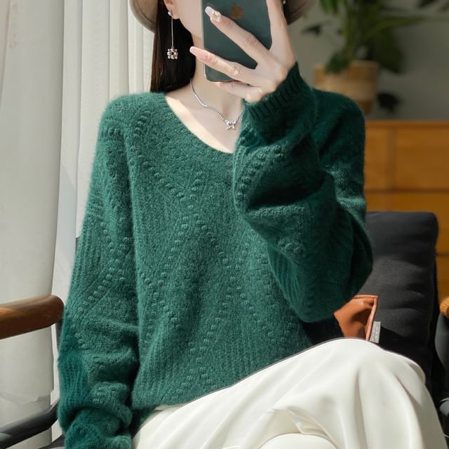 V-Neck Plain Diamond Patterned Sweater