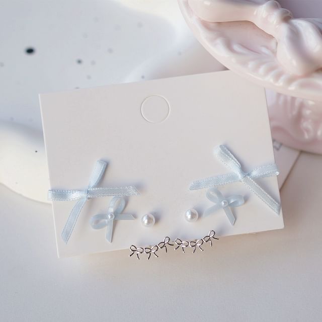 Pairs: of 3 Set Earring Bow