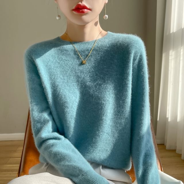 Long-Sleeve Round Neck Plain Sweater