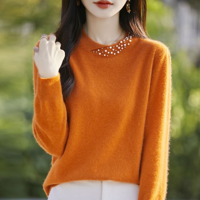 Round Neck Plain Faux Pearl Detail Sweater