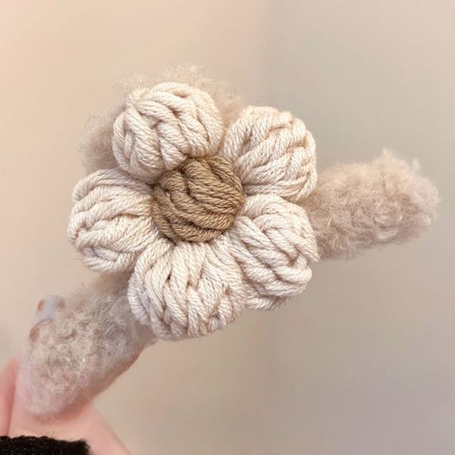 Clip Chenille Claw Yarn Floral Hair