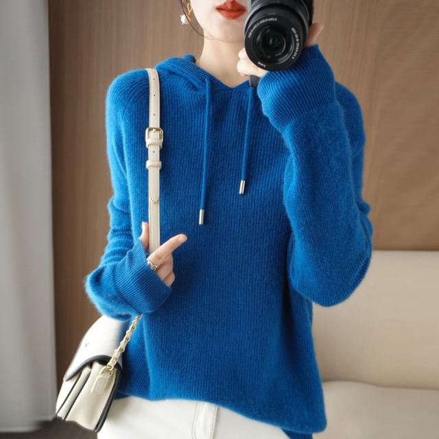 Woolen Plain Knit Hoodie