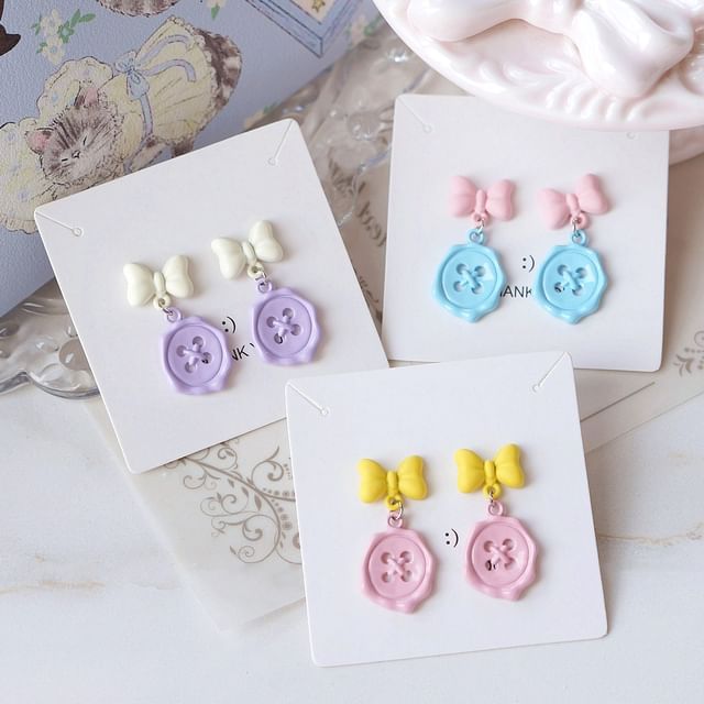 Drop / Button Earring Bow Clip-On