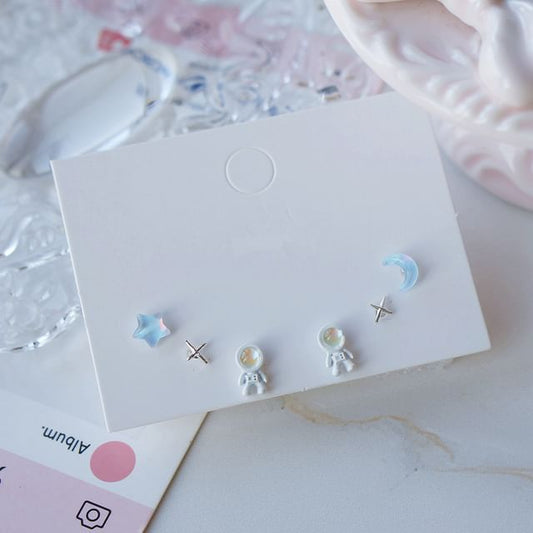 Star Set Earring of Pairs: 3