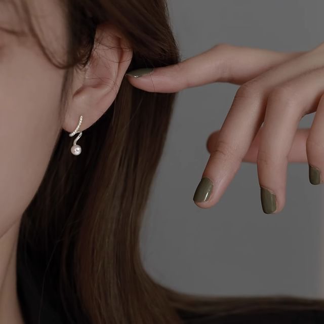 Earring Pearl Drop Faux Alloy