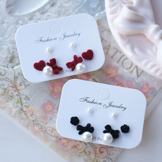 of Set 3 Earring Pearl Pairs: Faux Asymmetrical Bow Stud