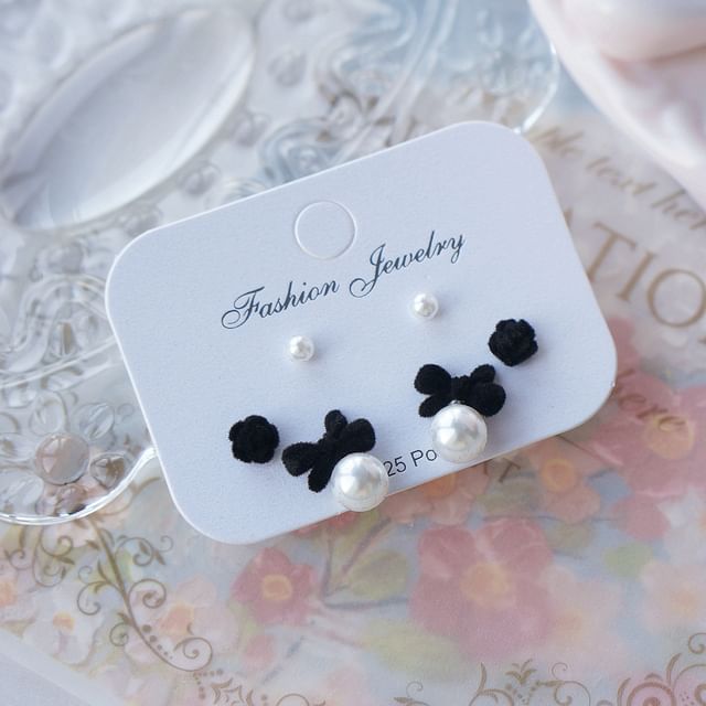 of Set 3 Earring Pearl Pairs: Faux Asymmetrical Bow Stud
