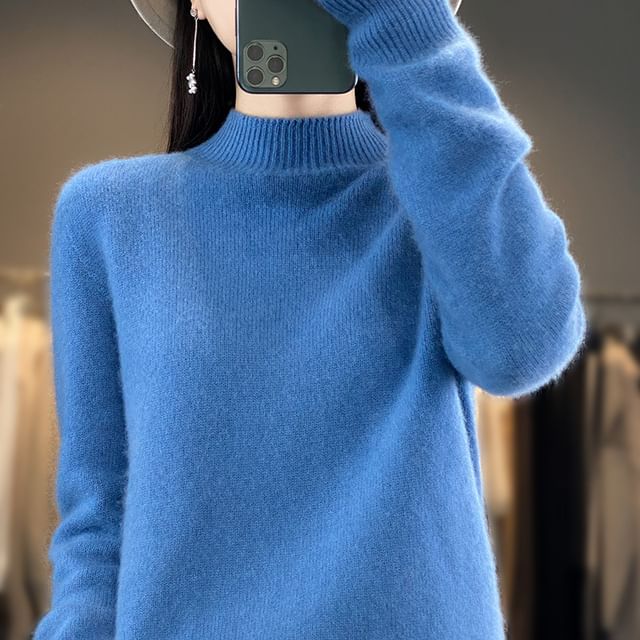 Long-Sleeve Mock Neck Plain Knit Top