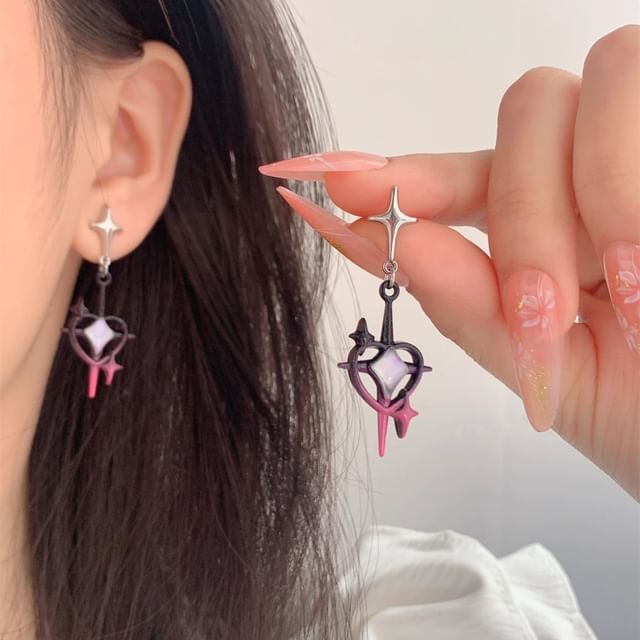 / Star Clip-On Earring Drop
