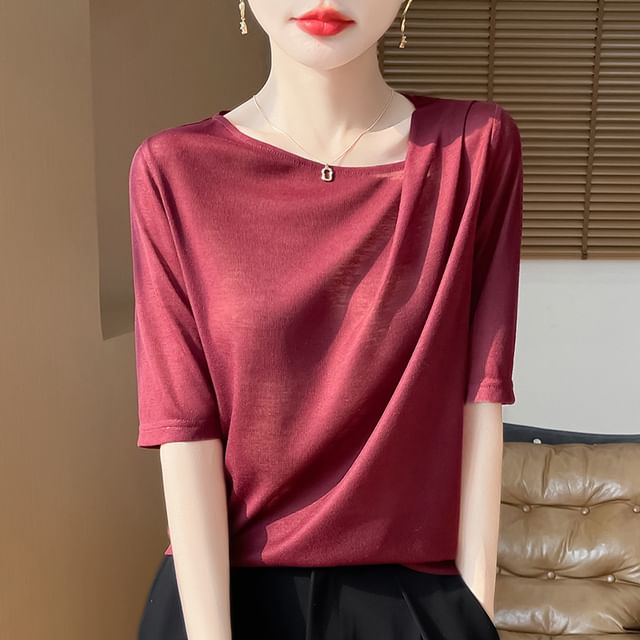 Short-Sleeve Asymmetrical Neck Plain Tee
