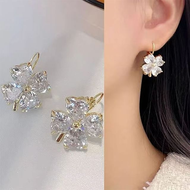 Drop Earring Zirconia Cubic Clover