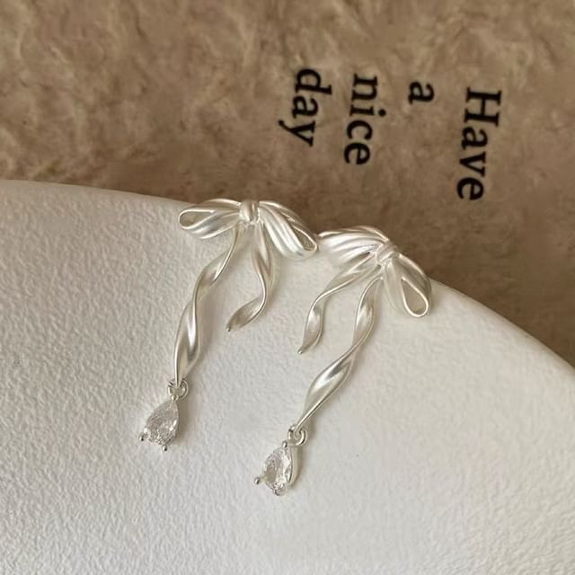 Cuff Alloy Ear Bow