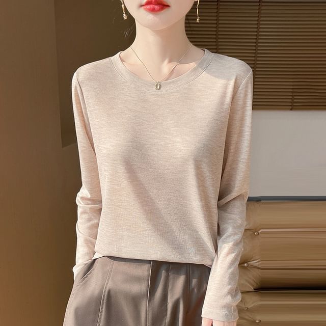 Long-Sleeve Crewneck Plain Tee