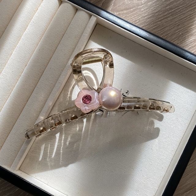 Acrylic Pearl Hair Claw Flower Faux