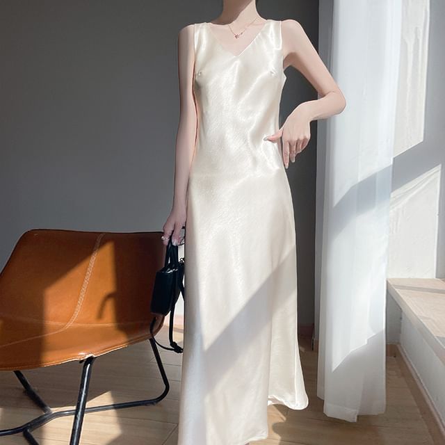 Sleeveless V-Neck Satin Midi A-Line Dress