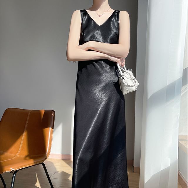 Sleeveless V-Neck Satin Midi A-Line Dress