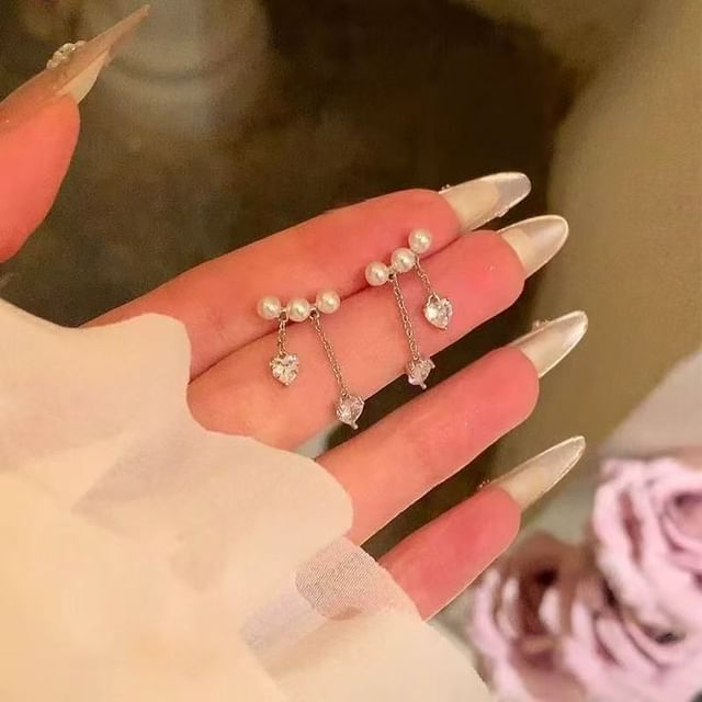 Faux Heart Dangle Earring Rhinestone Alloy Pearl