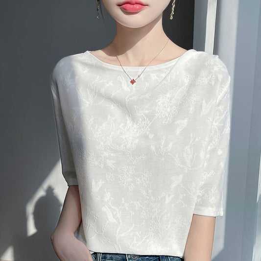 Short-Sleeve Round Neck Floral Tee