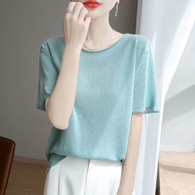 Short-Sleeve Round Neck Plain Knit Top