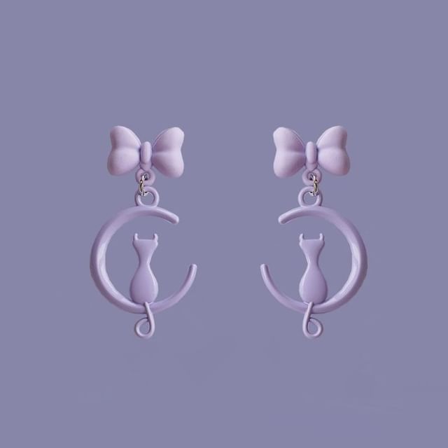 Dangle / Earring On Clip Cat Moon