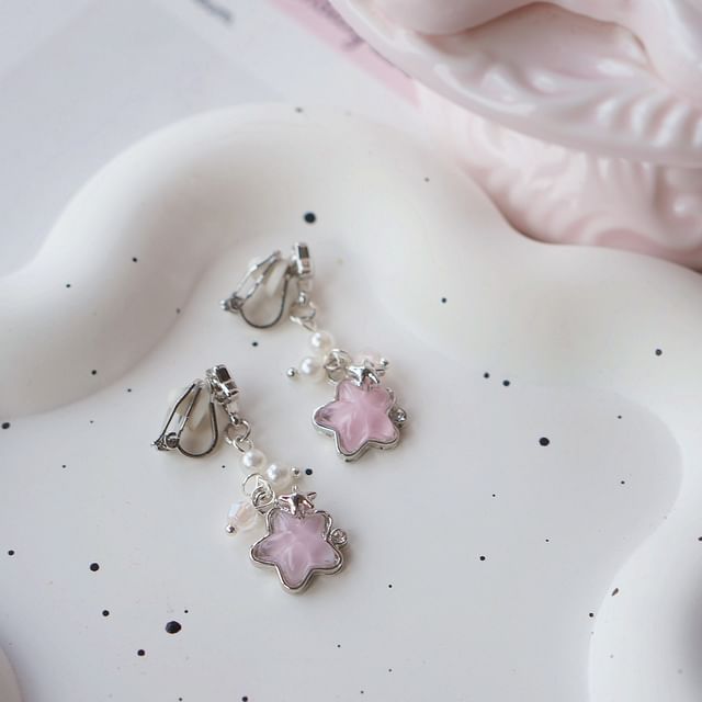 / On Dangle Star Clip Earring