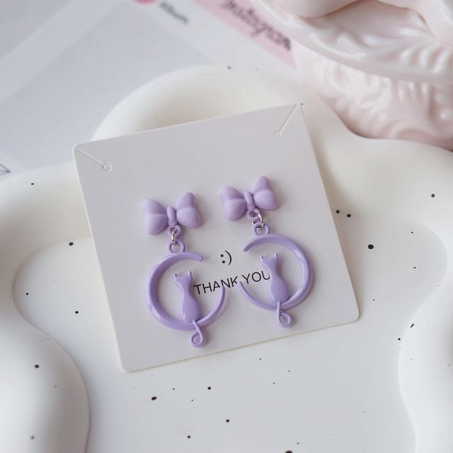 Dangle / Earring On Clip Cat Moon