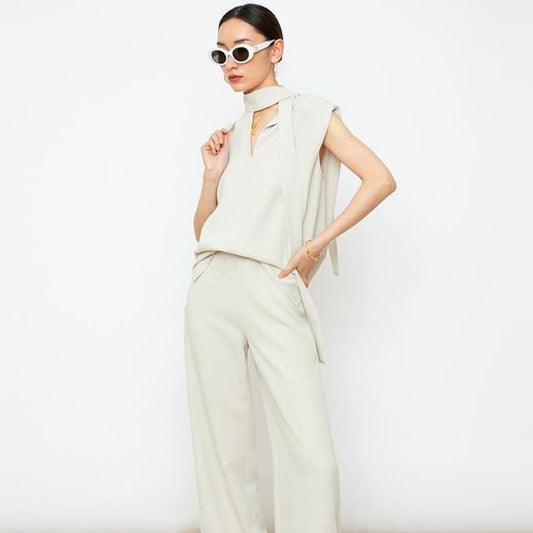 Sleeveless Plain Top / High Waist Straight Leg Pants
