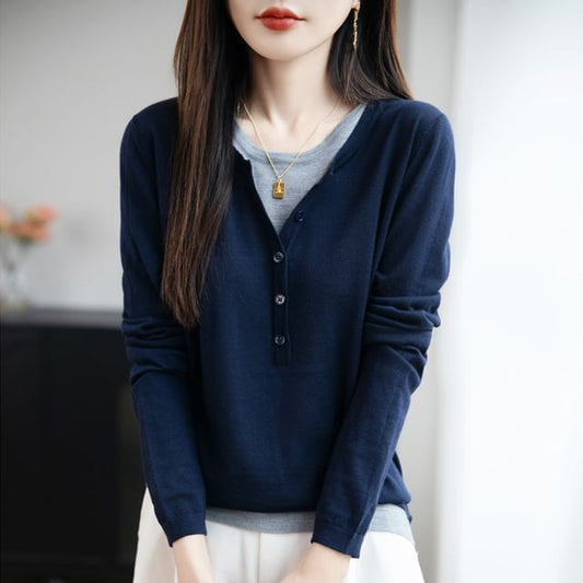 Mock Two-Piece Long-Sleeve Crew Neck Henley Two Tone Knit Top