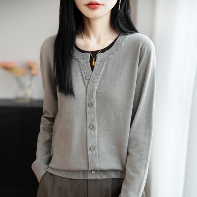 Mock Two-Piece Long-Sleeve Crew Neck Two Tone Button Knit Top