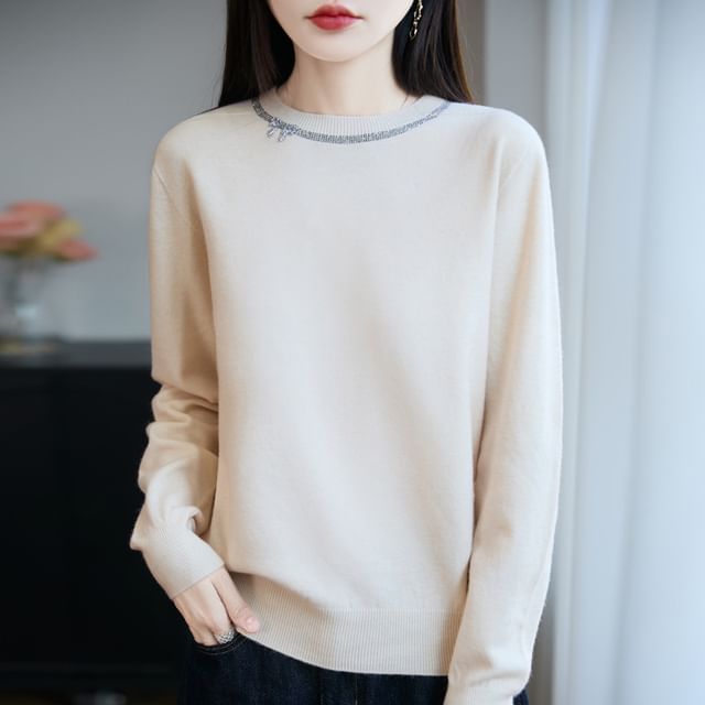 Long-Sleeve Round Neck Plain Bow Rhinestone Knit Top
