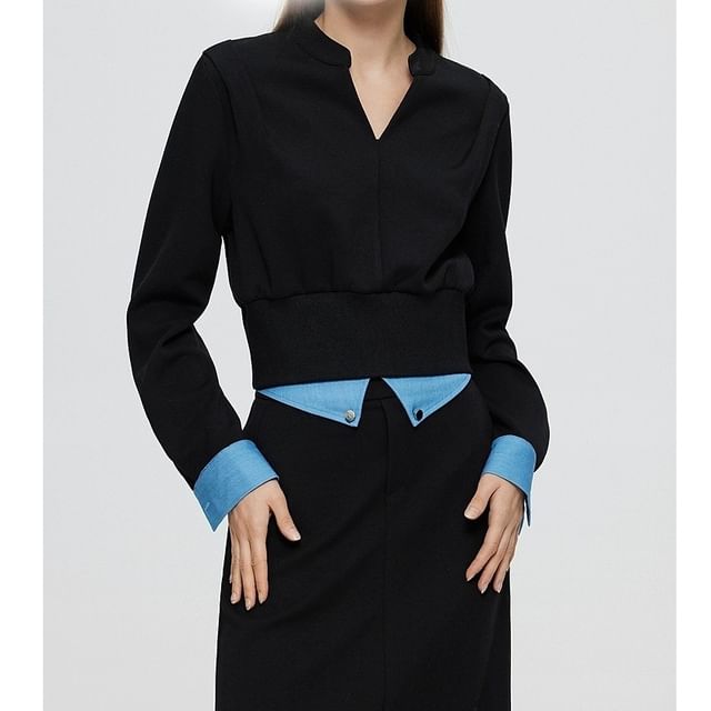 Mock Two-Piece Long-Sleeve V-Neck Two Tone T-Shirt / High Rise Midi Pencil Skirt