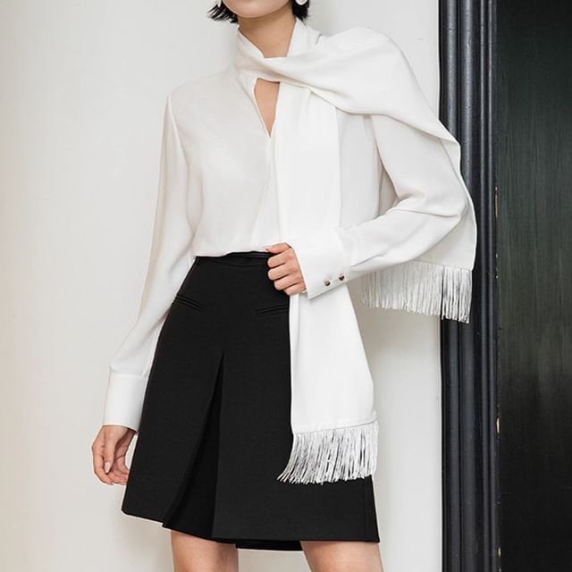 Long-Sleeve Tie-Neck Plain Blouse