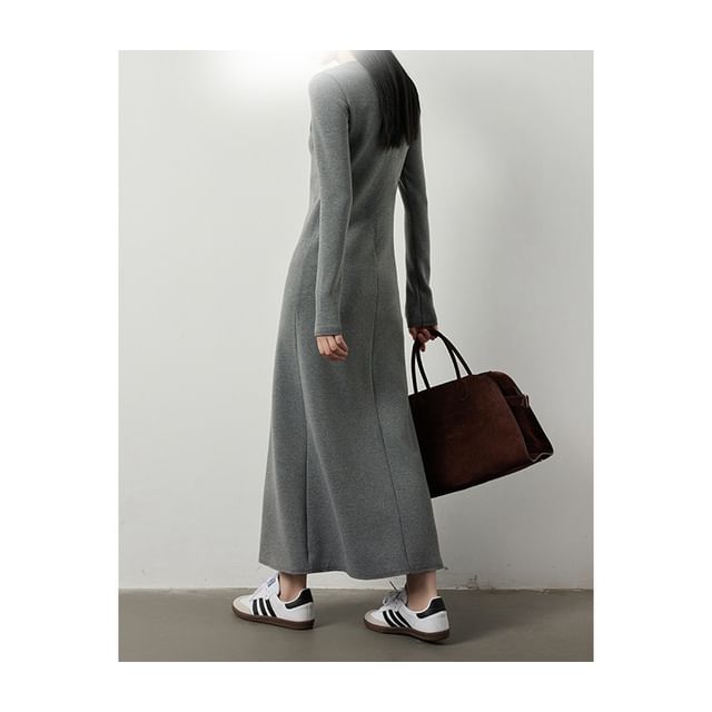 Long-Sleeve Round Neck Plain Midi A-Line Dress
