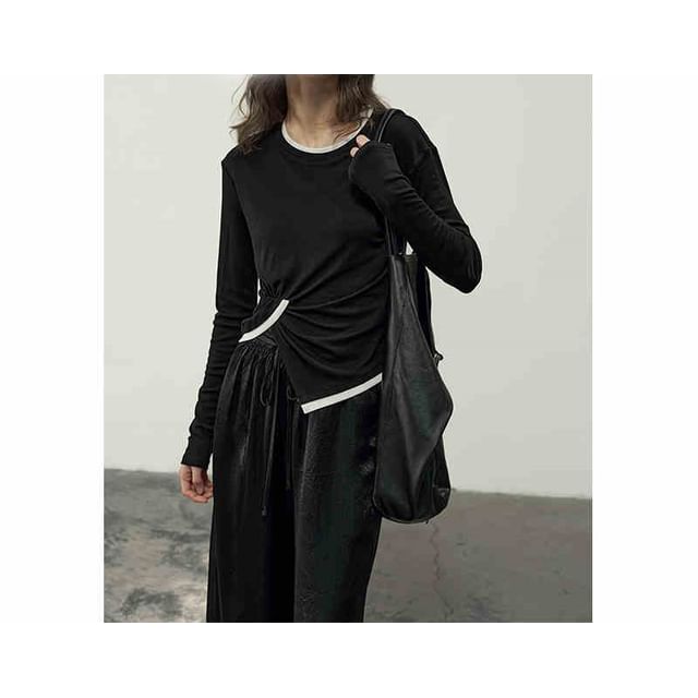 Long-Sleeve Crew Neck Contrast Trim Ruched Asymmetrical Knit Top