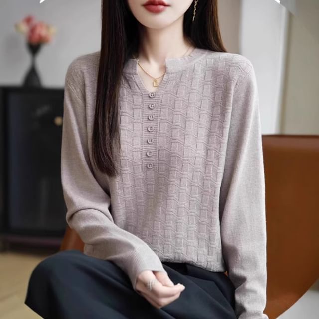 Long-Sleeve Notch Neck Plain Jacquard Knit Top