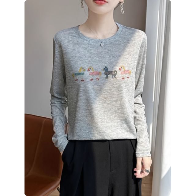 Long-Sleeve Crew Neck Horse Print Tee