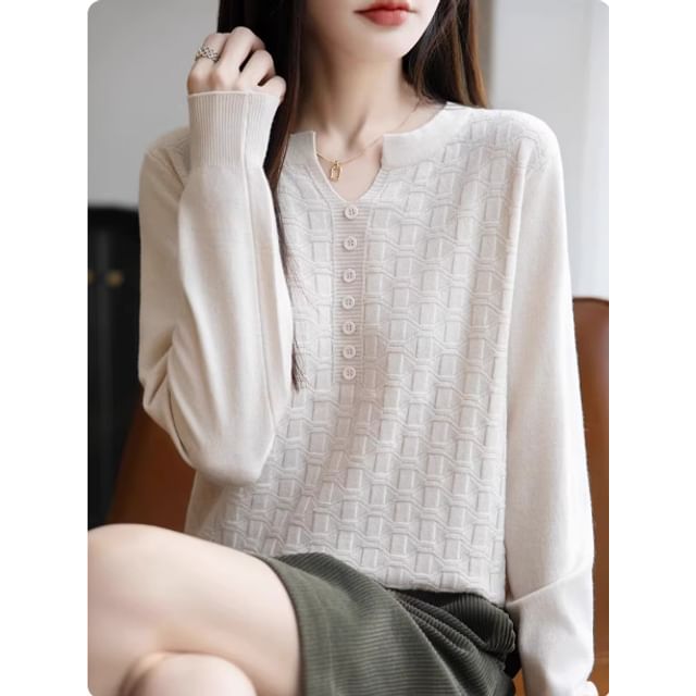 Long-Sleeve Notch Neck Plain Jacquard Knit Top