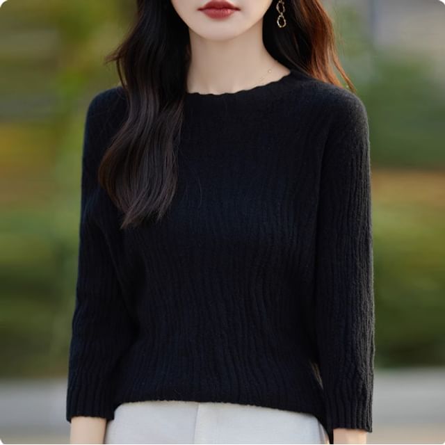 3/4-Sleeve Round Neck Plain Crinkle Knit Top