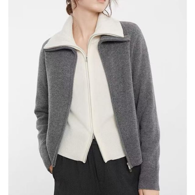 Turtleneck Ribbed Zip Cardigan