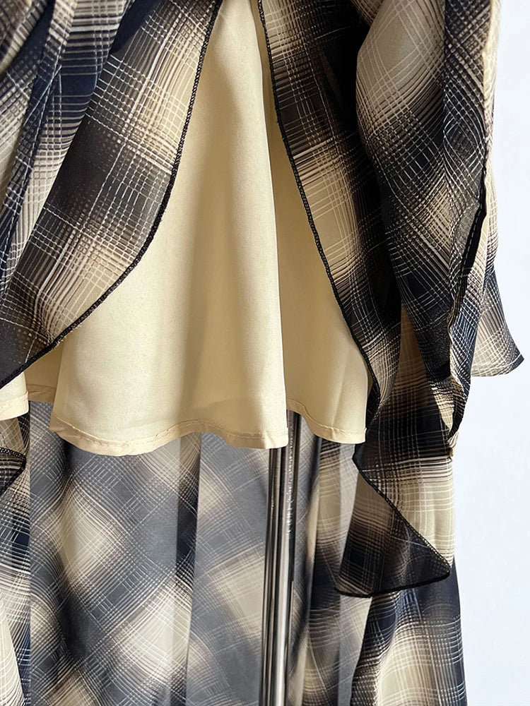 Asymmetrisches Khaki Plaid Neck Sleeveless Top High-Low Uniaue Halter 