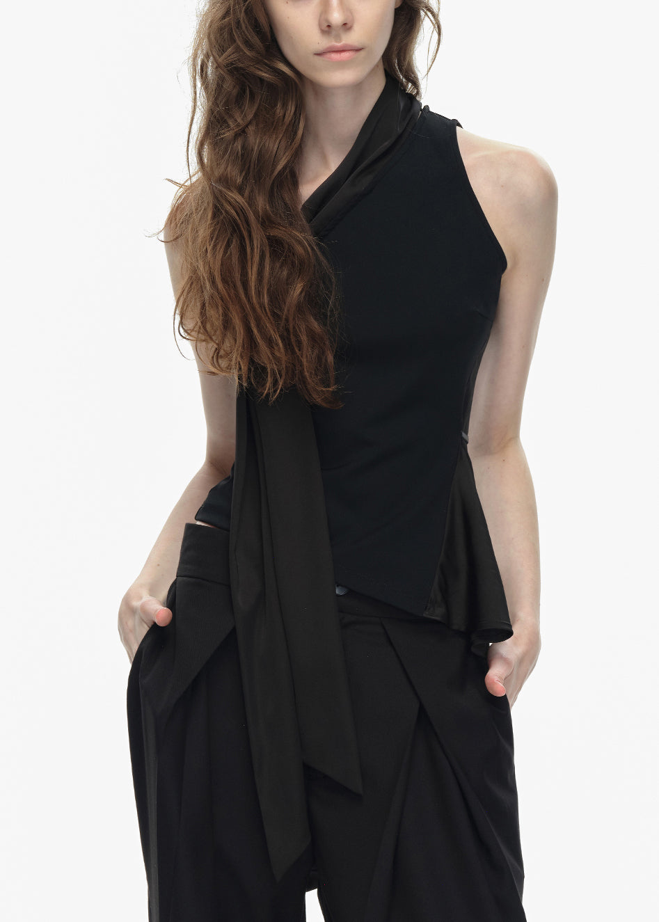 Stilvolle schwarze One-Shoulder-Bluse mit Schleife und Patchwork aus Baumwolle, ärmellos, EE002 